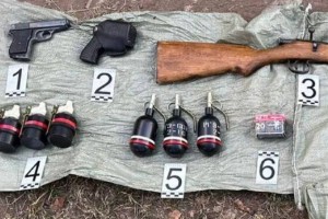 
                    Схрон с оружием и боеприпасами обнаружили в лесах близ Алматы
                