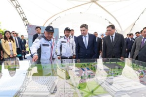 
                    Бектенов посетил предприятия индустриальной зоны Алматы
                