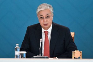 
                    Президент дал ряд поручений в связи с аварией на шахте
                