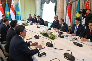 
                    Токаев об Alatau City: Мы намерены построить совершенно новый интегрированный мегаполис в стиле Сингапура
                