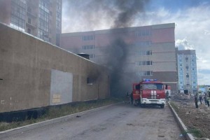 120 взрослых и 30 детей эвакуировали из-за пожара в паркинге Астаны