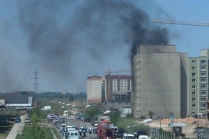 
                    При пожаре в мкр. Аккент в Алматы спасены 80 человек, эвакуировано более 200 жильцов
                
