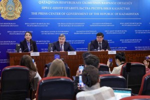 
                    Олжас Бектенов поручил обеспечить рост экономики на уровне не менее 6%
                