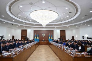 
                    Токаев высказался о дефиците мощностей по производству и передаче электричества, тепла и воды
                