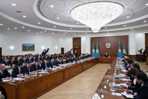 Токаев поручил повысить контроль качества строительства