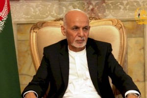 
                    Экс-президент Афганистана попросил прощения у народа за побег из страны
                