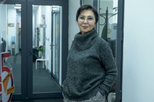 
                    Исполнительницу роли Алии Молдагуловой наградили французским орденом
                