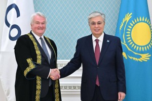 Токаев принял участие в церемонии принесения присяги председателем Суда МФЦ «Астана»