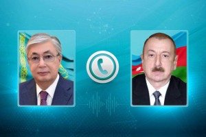 Токаев поздравил Алиева с победой на выборах