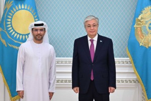 
                    Развитие Транскаспийского коридора обсудил Токаев с руководством Abu Dhabi Ports Group
                