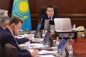 
                    Смаилов провел заседание Совета директоров НУХ «Байтерек»
                