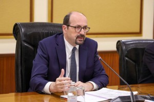 
                    Глава миссии МВФ: у Казахстана достаточно сил и возможностей, чтобы достичь большего экономического роста
                