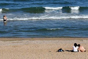
                    Пять человек спасены на побережье Каспийского моря
                