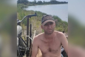 
                    Найден трактор работника лесничества, пропавшего при тушении пожара
                