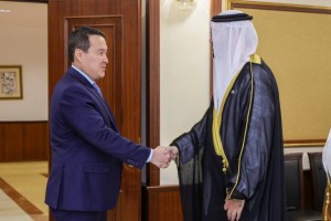 
                    Казахстан и ОАЭ намерены увеличить товарооборот до $1 млрд
                