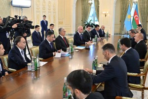 Касым-Жомарт Токаев и Ильхам Алиев провели переговоры