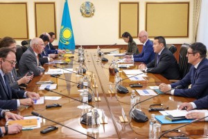 
                    Развитие Кашагана обсудили Премьер-министр РК и руководство компании NCOC
                
