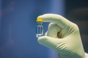 
                    Около 350 российских детей будут участвовать в исследованиях вакцины против COVID-19
                