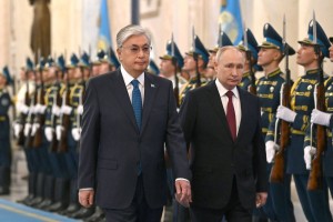 Токаев и Путин приняли участие в межрегиональном Форуме в Астане