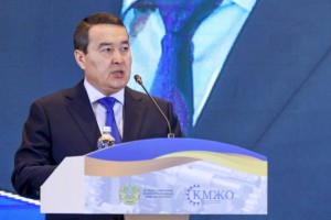 
                    Алихан Смаилов обозначил приоритеты развития машиностроения Казахстана
                