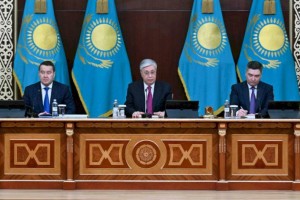 
                    Алихан Смаилов: Казахстан нарастит производство ГСМ
                