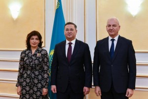 
                    Глава МИД РК встретился с руководством Тюркской академии и Фонда тюркской культуры и наследия
                