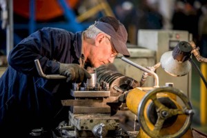 
                    Более 82 тысяч пенсионеров продолжают работать в Казахстане
                