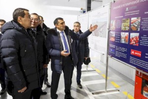 
                    Премьер-министр обсудил проблемные вопросы с сельхозпроизводителями Алматинской области
                