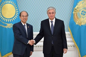 
                    Президент обсудил с главой CNPC перспективы сотрудничества в нефтегазовой отрасли
                