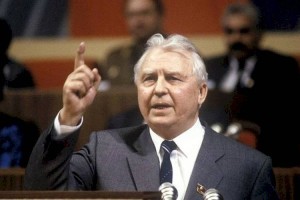 
                    Скончался экс-секретарь ЦК КПСС Егор Лигачёв
                