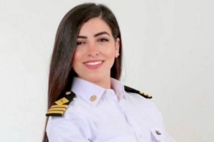 
                    Cherchez la femme: В блокировке Суэцкого канала обвинили женщину
                