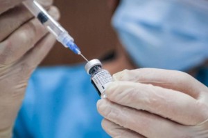 
                    В России научились модернизировать вакцину от COVID-19 за два дня
                