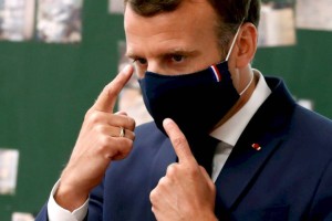 
                    Британский штамм вынудил Францию ввести общенациональный локдаун на месяц
                