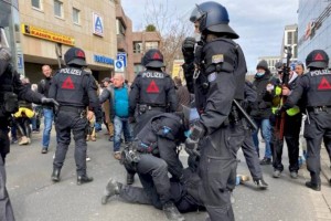 
                    Работники общепита протестуют в Европе
                