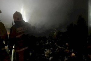 
                    Крупный пожар произошел на рынке в Алматы
                