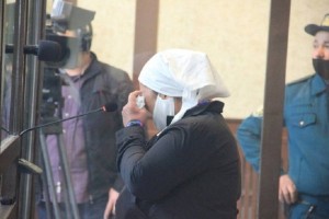 
                    Президент Узбекистана на 8 Марта подарил свободу осужденным женщинам
                