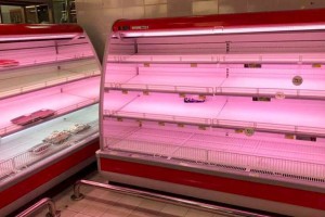 
                    В госмагазинах Туркменистана царит продуктовый дефицит
                