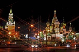 
                    В российской столице снимают введенные из-за COVID-19 ограничения
                