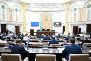 
                    Сенаторы одобрили соглашение между Казахстаном и Кыргызстаном об оказании взаимной правовой помощи
                