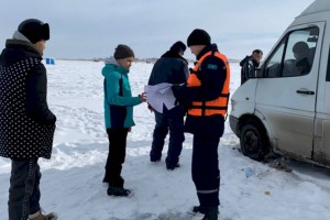 
                    Спасатели помогли астанчанину, попавшему в снежный плен
                