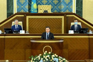 
                    Аскар Мамин: Экономика Казахстана активно восстанавливается
                
