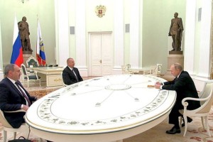 
                    Совместное заявление о развитии Карабаха подписали Путин, Алиев и Пашинян
                