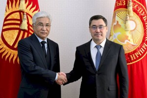 
                    Президент Кыргызстана принял генсека ОДКБ Имангали Тасмагамбетова
                