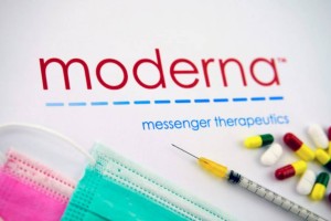 
                    СМИ сообщили о побочной реакции на вакцину Moderna
                