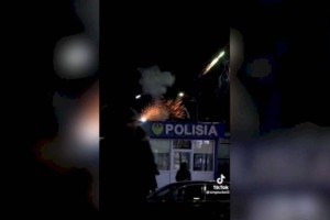 
                    В Алматы задержали блогера, запустившего фейерверк с крыши поста полиции
                