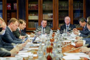 Казахстан и Россия заинтересованы в развитии промышленной кооперации
