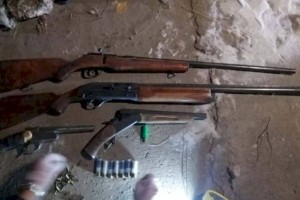 
                    Схрон с оружием найден в водосточном тоннеле в Акмолинской области
                