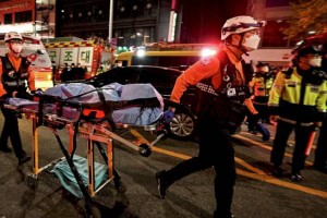 
                    Стало известно о первой погибшей гражданке Казахстана в давке в Сеуле
                