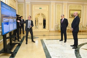 
                    Касым-Жомарту Токаеву и Шарлю Мишелю презентовали новый проект в Мангистауской области
                