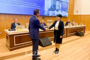 
                    Салтанат Турсынбекова зарегистрирована кандидатом в президенты Казахстана
                